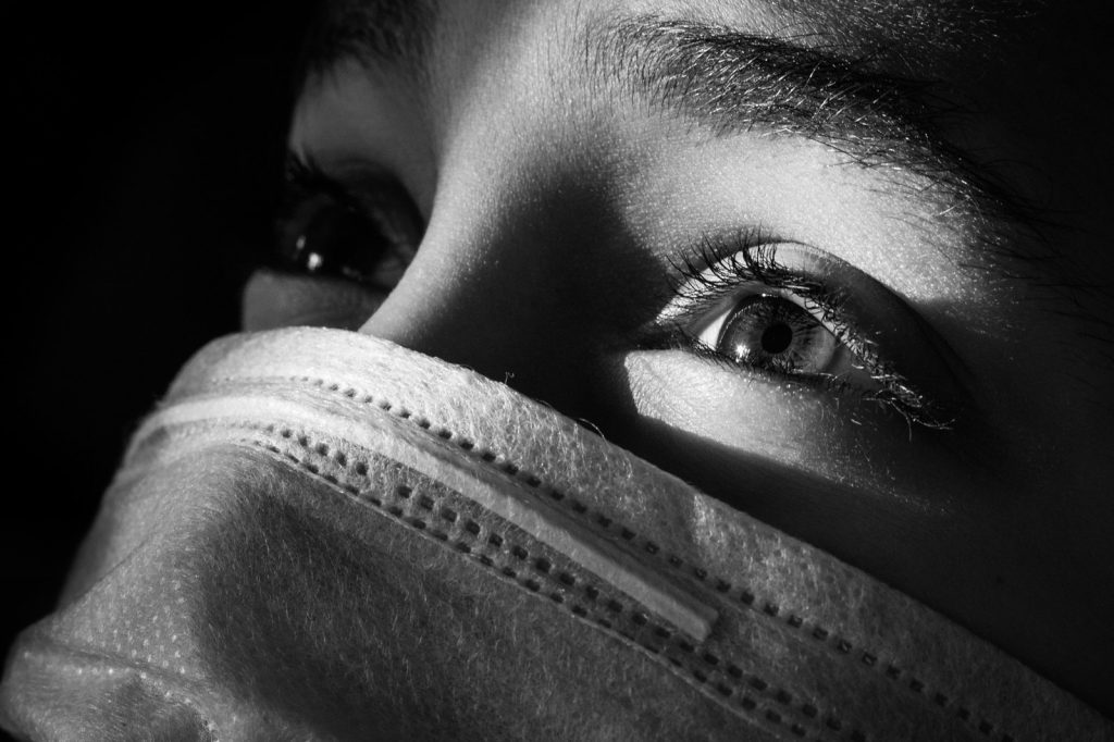 Study: Masks Reduce Flu and Coronavirus Droplet Spread