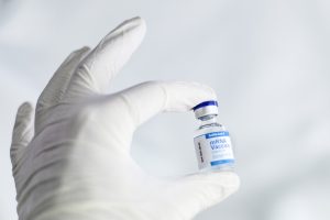 Groundbreaking Cancer Vaccine Shows Rapid Response Against Aggressive Brain Tumors