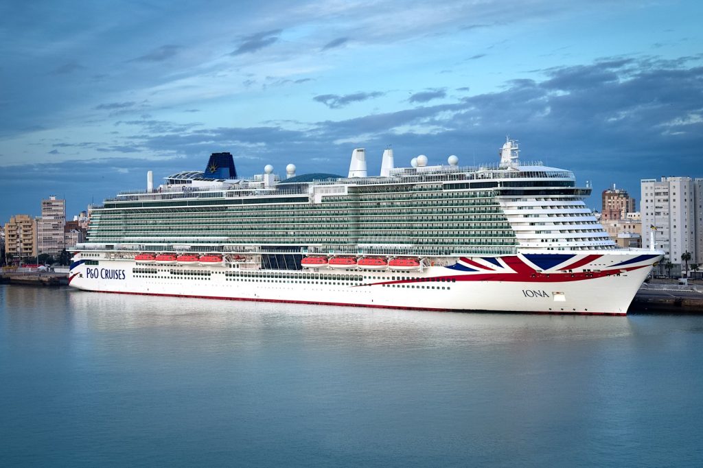 Norovirus Outbreak on Cruise Ship Poses Dehydration Risk to Passengers