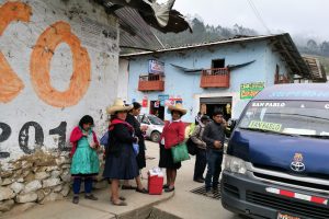 Peru Andes Minibus Crash Kills 14