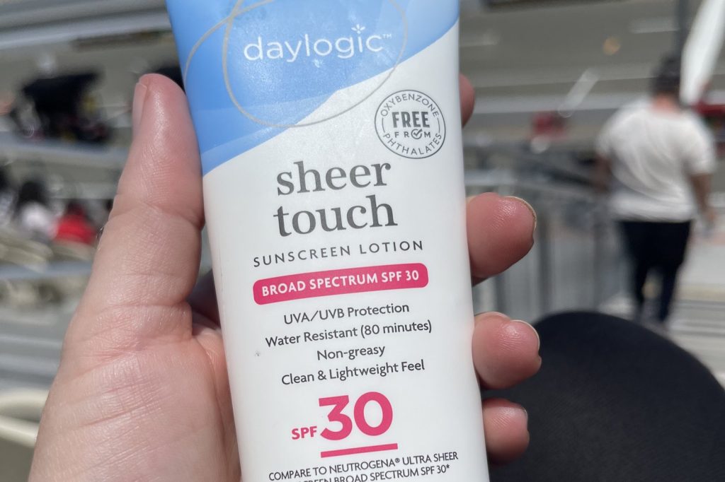 Most people underapply sunscreen; heres the correct amount
