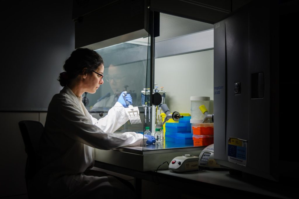New Study Quantifies Hormonal Decline in Adults After Age 40