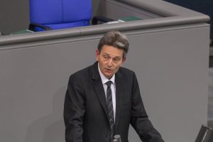 German government silent as senior MP proposes return of conscription by 2025