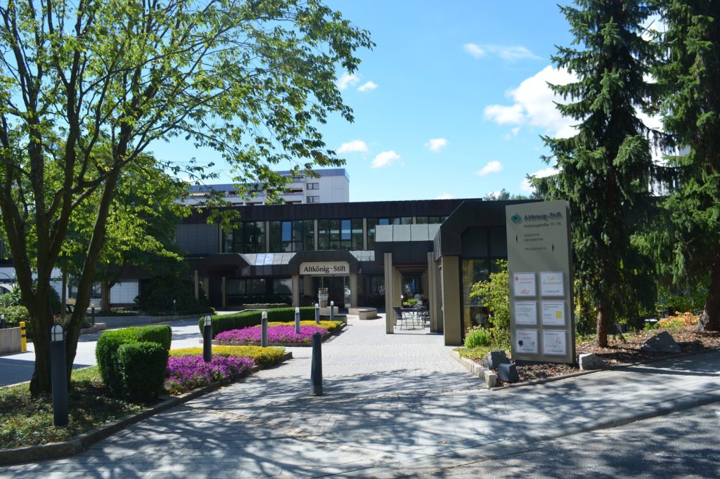Germanys Extreme Heat Exposes Gaps in Nursing Home Preparedness