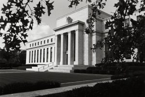 Online Banks Quietly Lower Savings Yields After Fed’s Rate Cuts and Pause