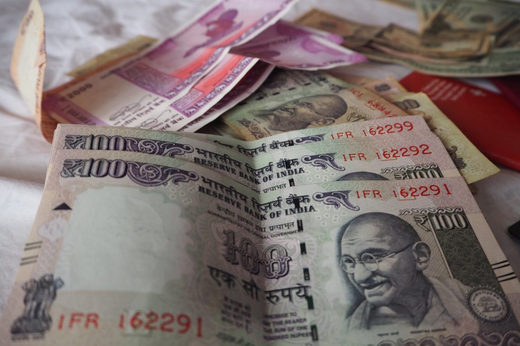 Savings account vs UPI wallet: Where should you keep your money?