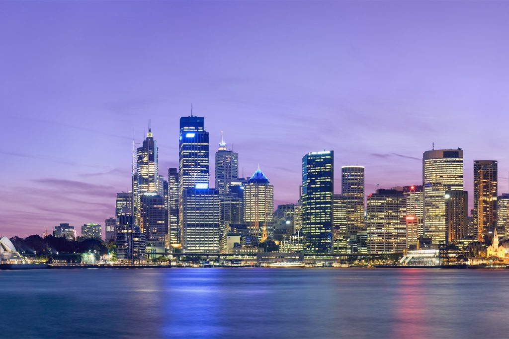 Analysis Shows Passive Income from ASX Shares Depends on Starting Capital and Yield