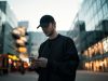 Apple’s Deliberate AI Approach Viewed as Strategic Rather Than Hesitation Apple's Deliberate AI Approach Viewed as Strategic Rather Than Hesitation