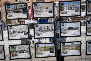 Mortgage Rates Above 7% Reshape Buyer Affordability Math