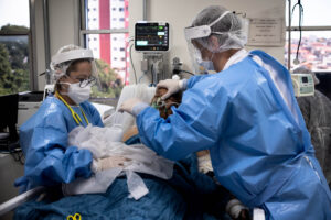 University of Kent Meningitis Outbreak Kills 2, Hospitalizes 11