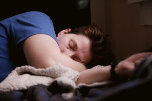 Nearly 1 in 4 US Teens Now Severely Sleep Deprived, Study Finds