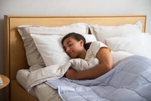 US Teens’ Sleep Plunges to Alarming New Lows, Study Reveals
