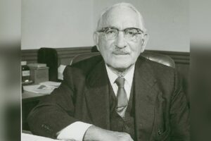 1940s–1960s Antibiotic Pipeline Revolutionized Infection Treatment
