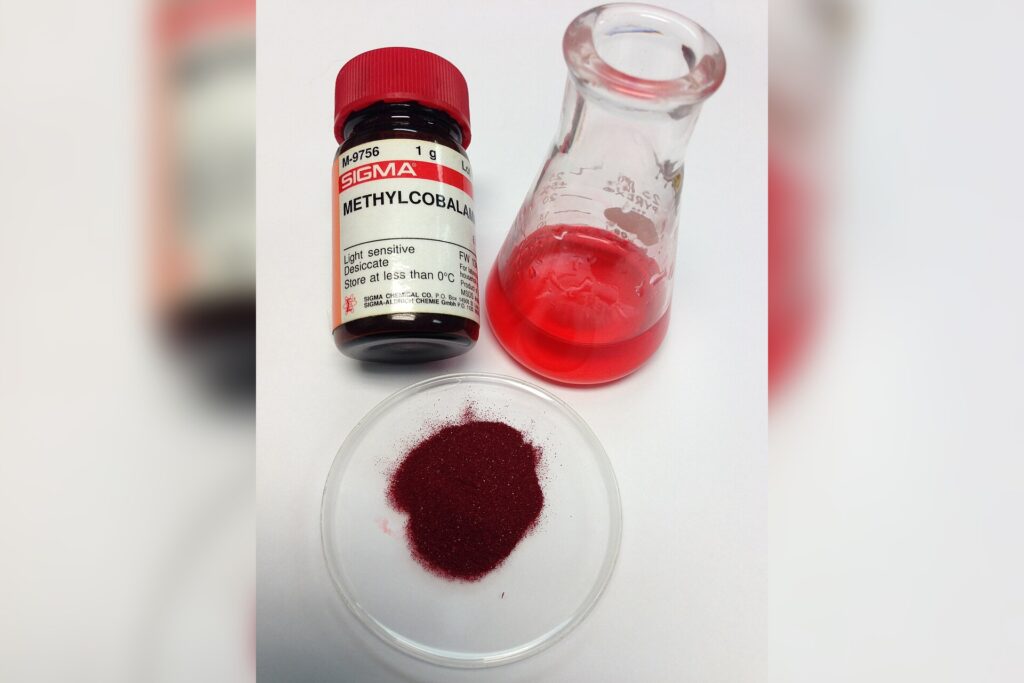 Vitamin B12 Compound
