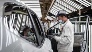 China’s Motor City Locked Down Amid Coronavirus Outbreak Fears